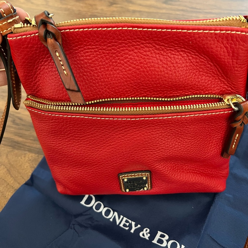 Dooney and Bourke Red Crossbody Bag - Picture 5 of 10